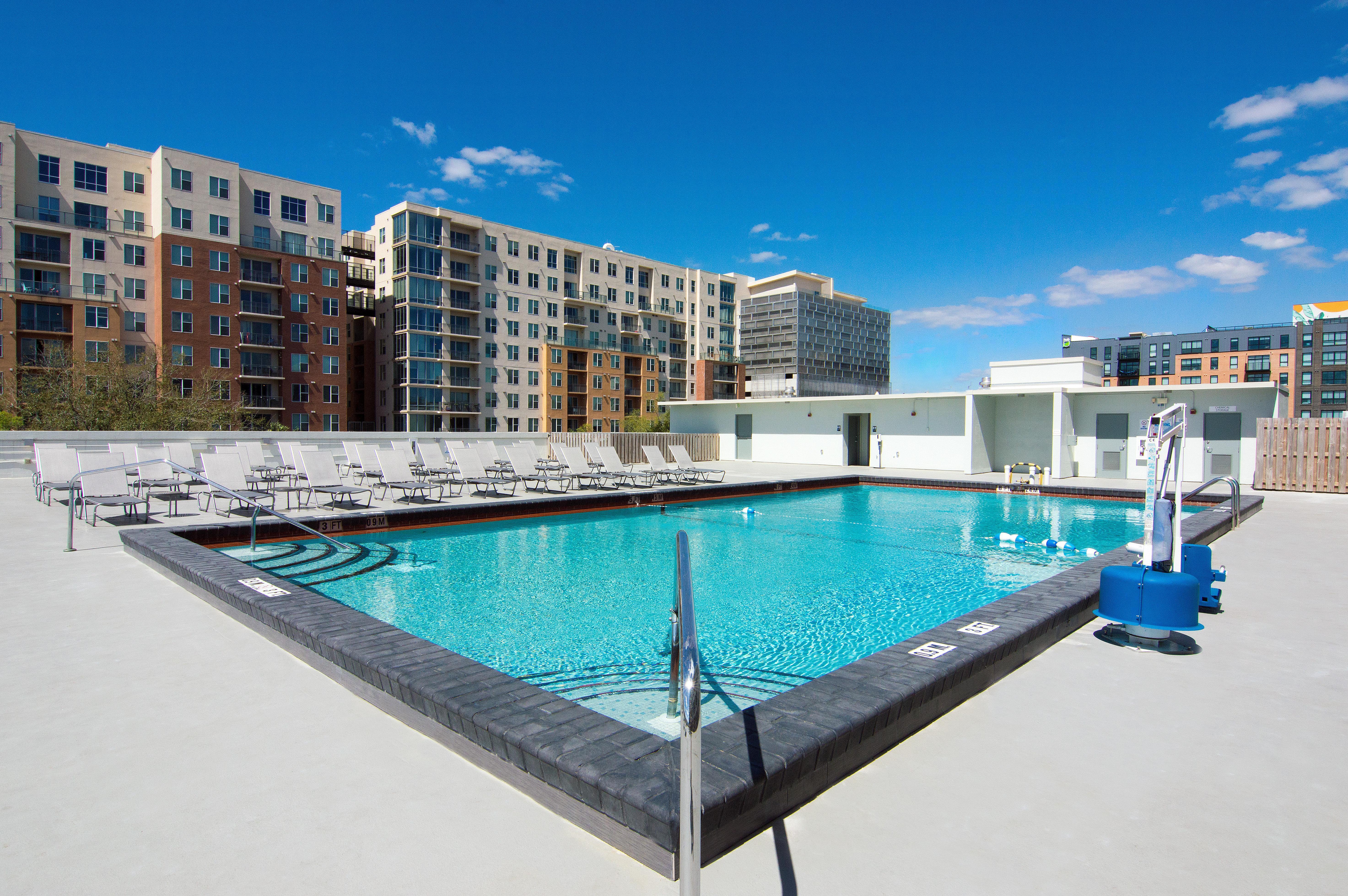 Holiday Inn Gainesville-University Center By Ihg Exterior photo
