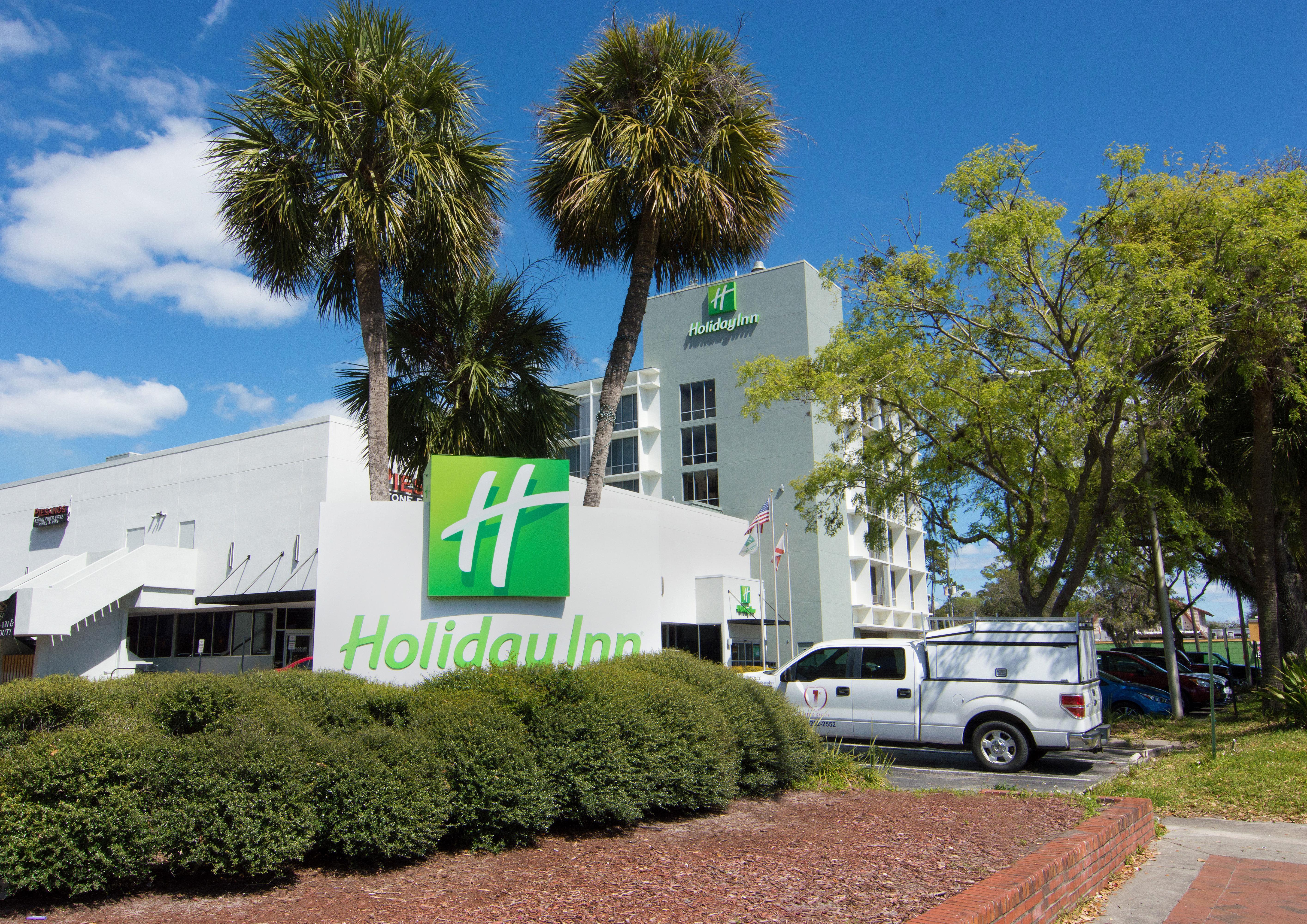 Holiday Inn Gainesville-University Center By Ihg Exterior photo