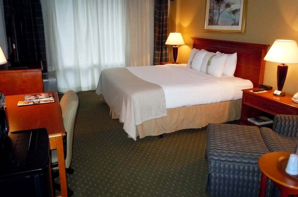 Holiday Inn Gainesville-University Center By Ihg Exterior photo